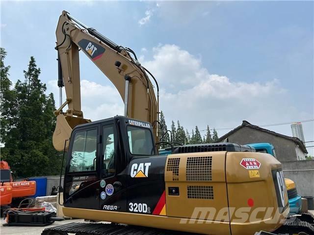 CAT 320 D Telakaivukoneet