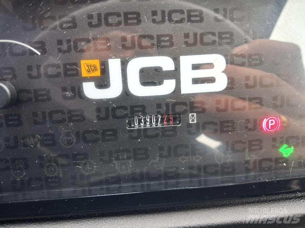 JCB 406 Pyöräkuormaajat