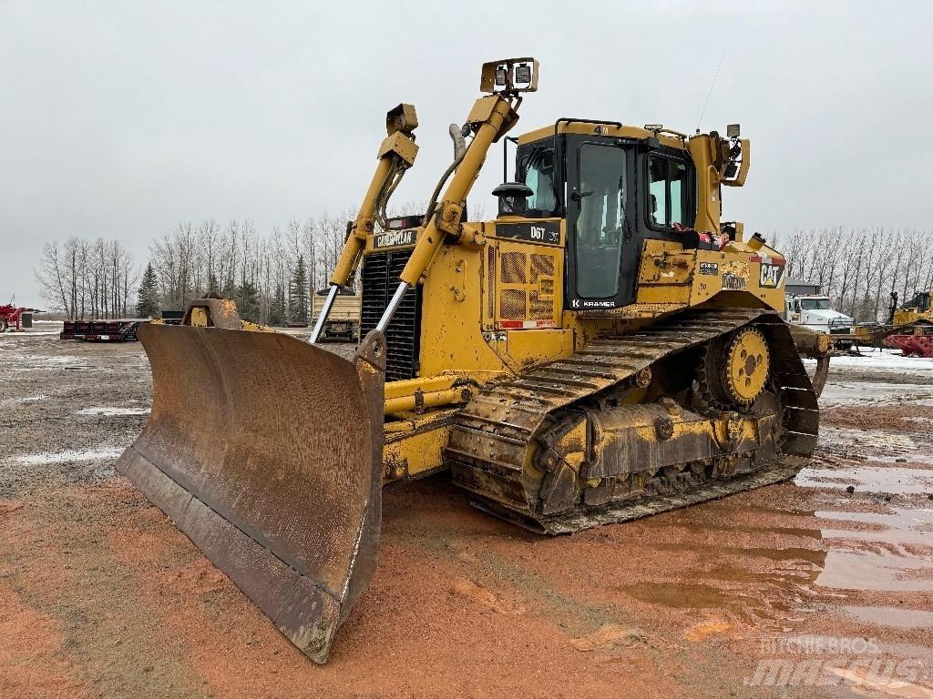 CAT D 6 T XW Telaketjupuskutraktorit