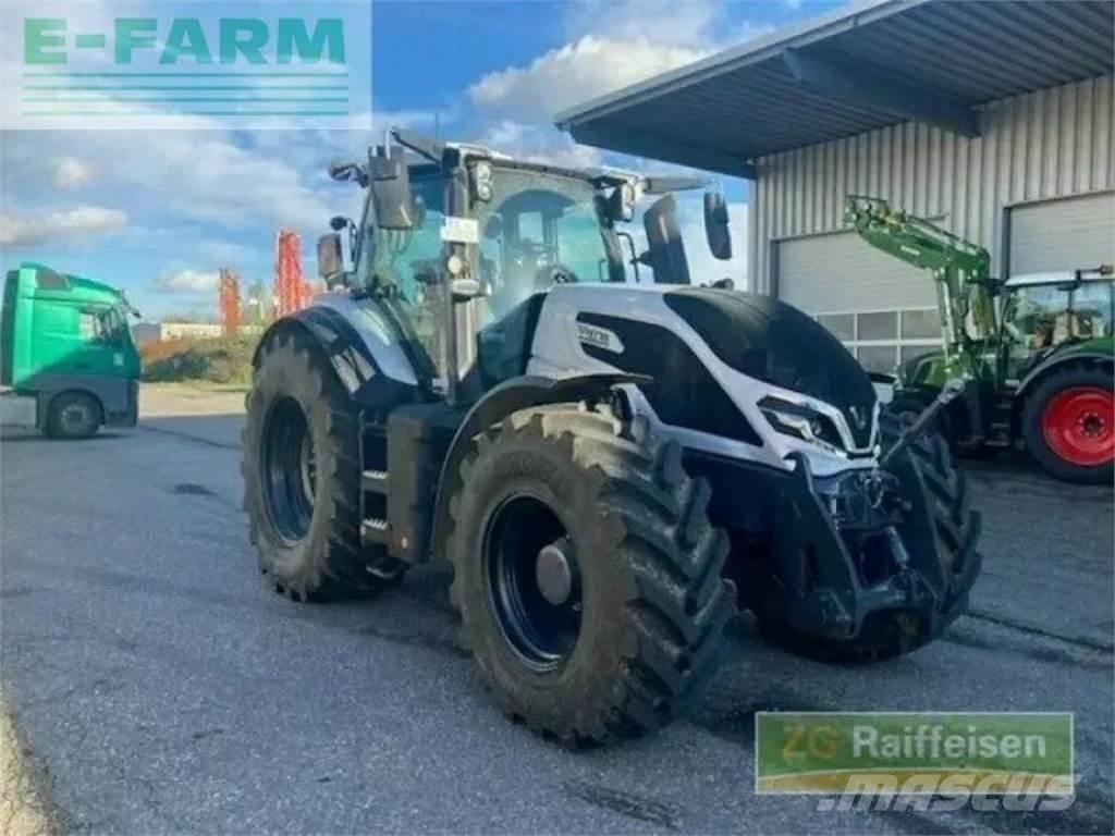 Valtra q265 Traktorit