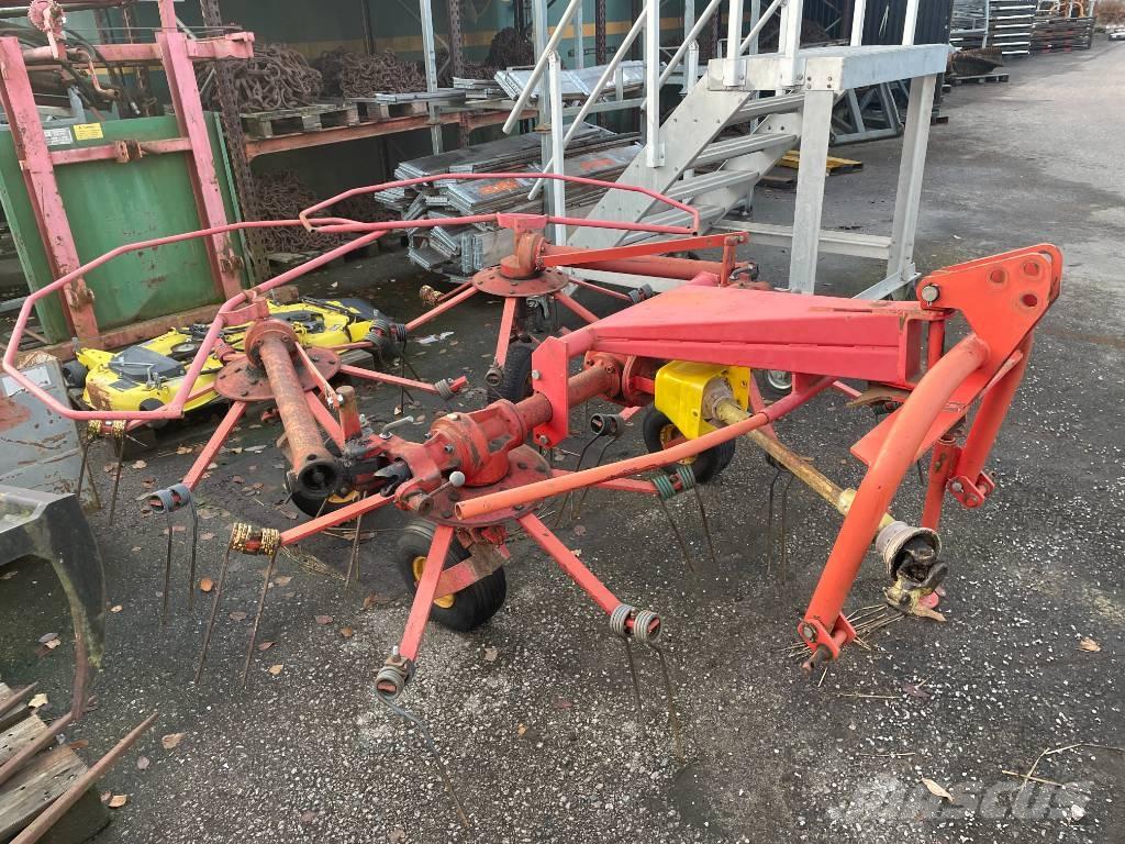 Taarup Vändare Pöyhimet ja haravat