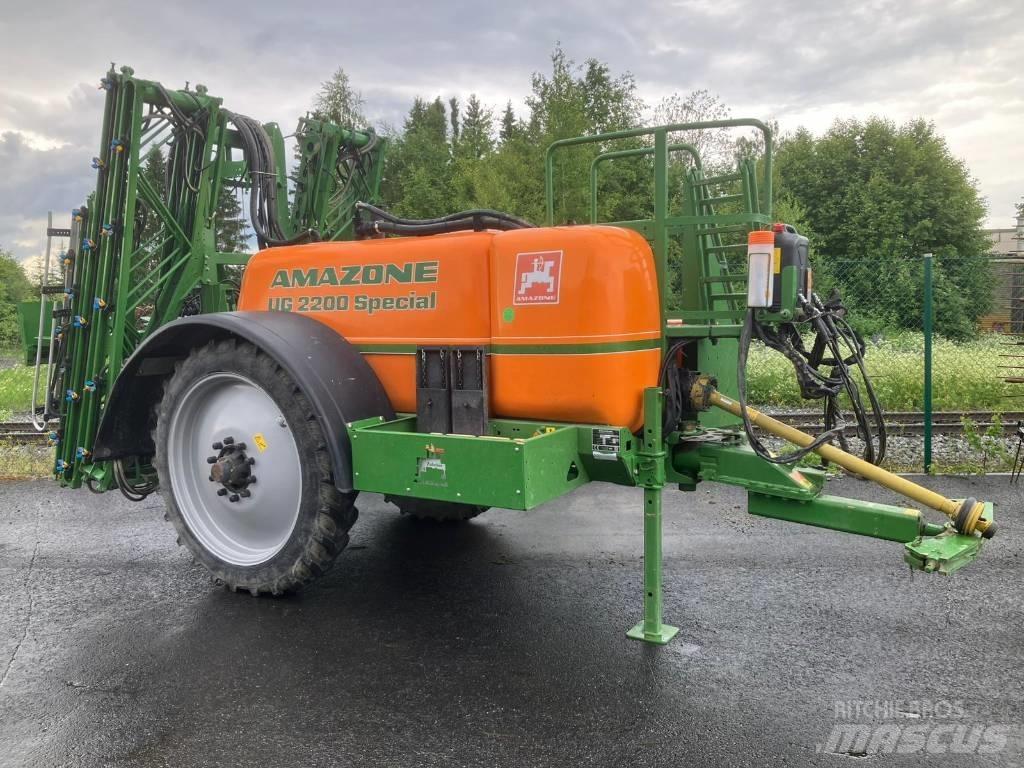 Amazone UG 2200 Hinattavat ruiskut