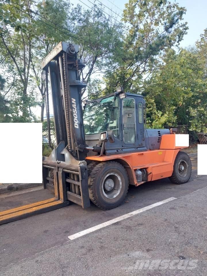 Doosan D 160 S-5 Dieseltrukit