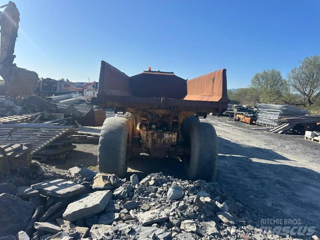Volvo A 25 C Dumpperit