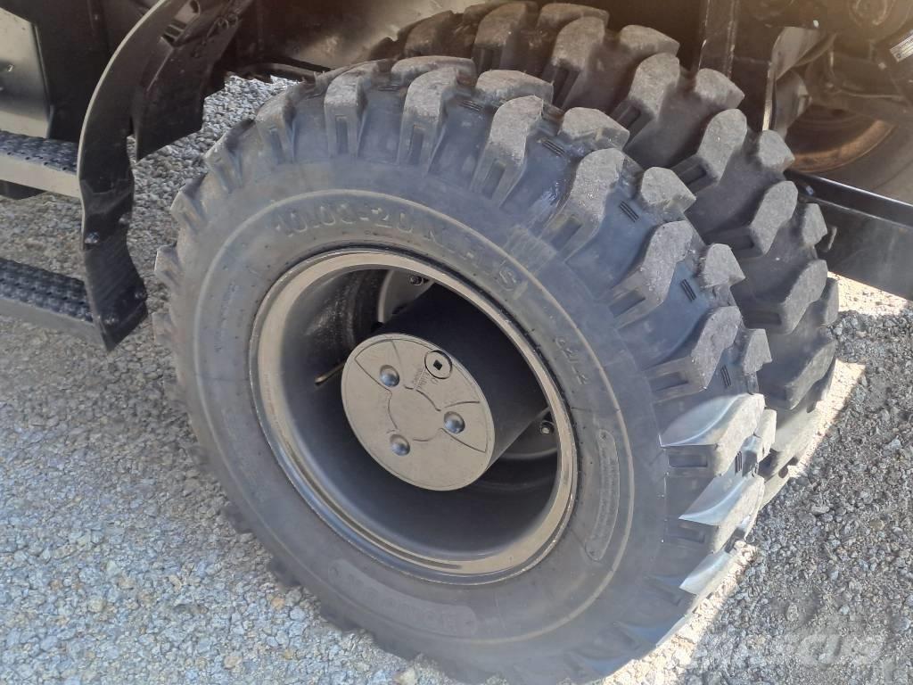 CAT M318F Pyöräkaivukoneet