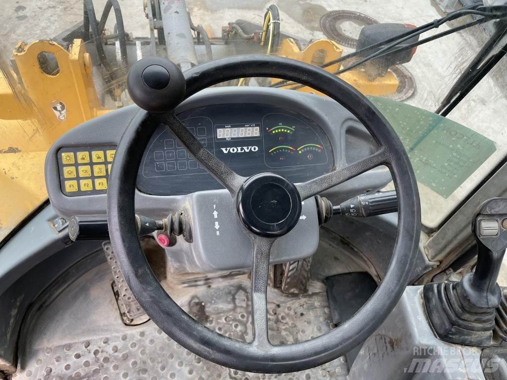 Volvo L 30 ZX Pyöräkuormaajat