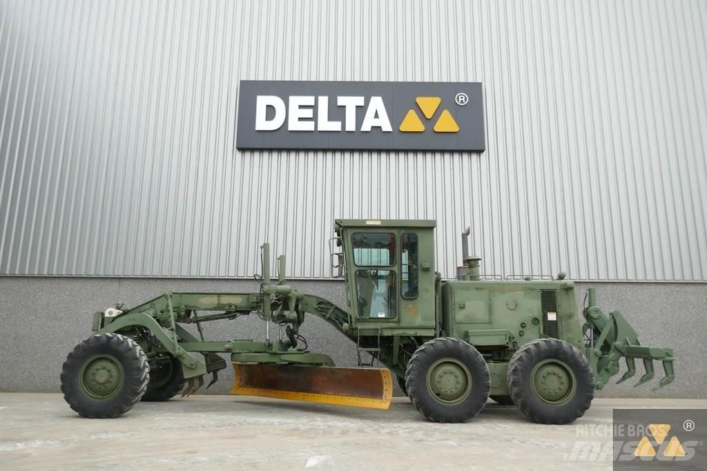CAT 130G Ex-army Tiehöylät