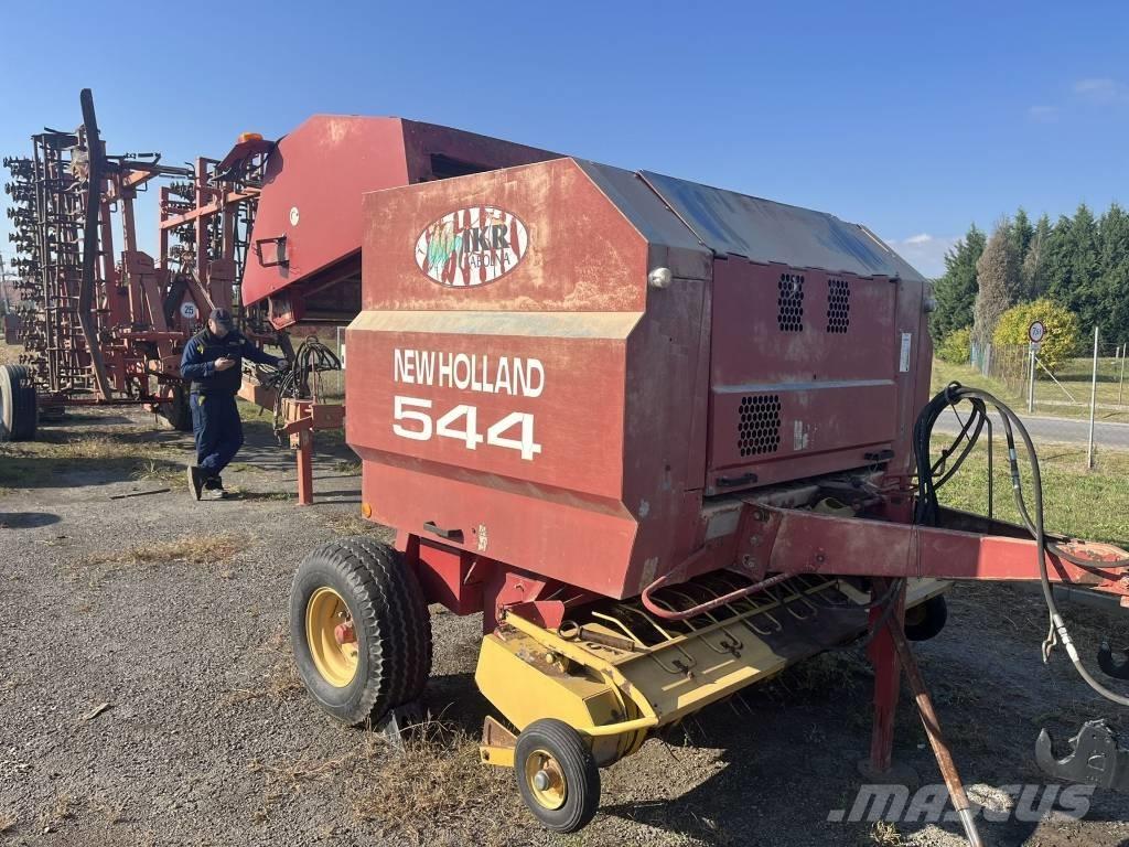 New Holland 544 Pyöröpaalaimet