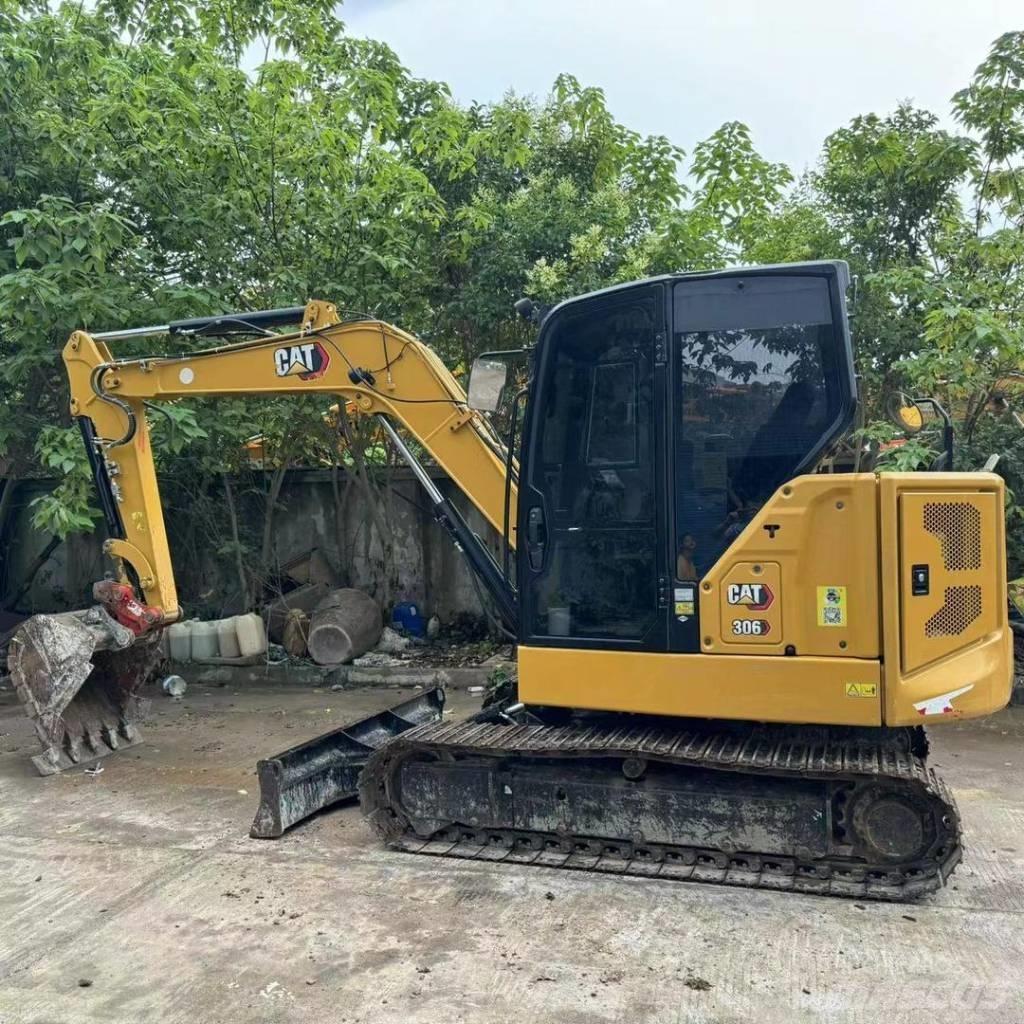 CAT 306 Telakaivukoneet