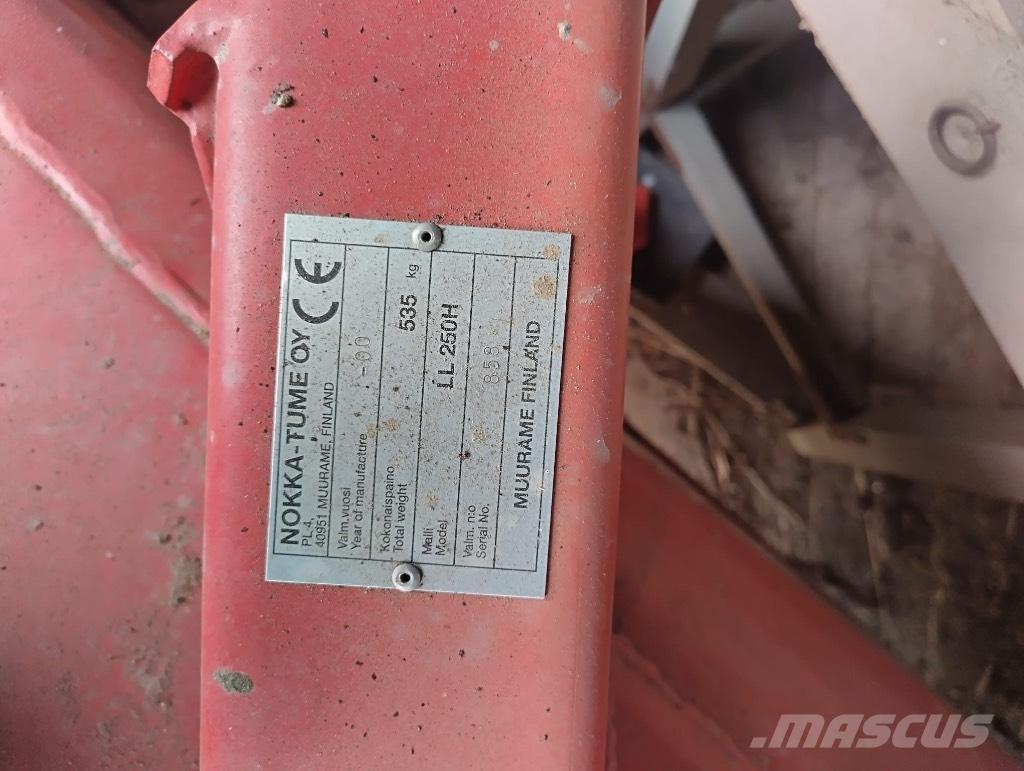 Esko 250 H Lumilingot