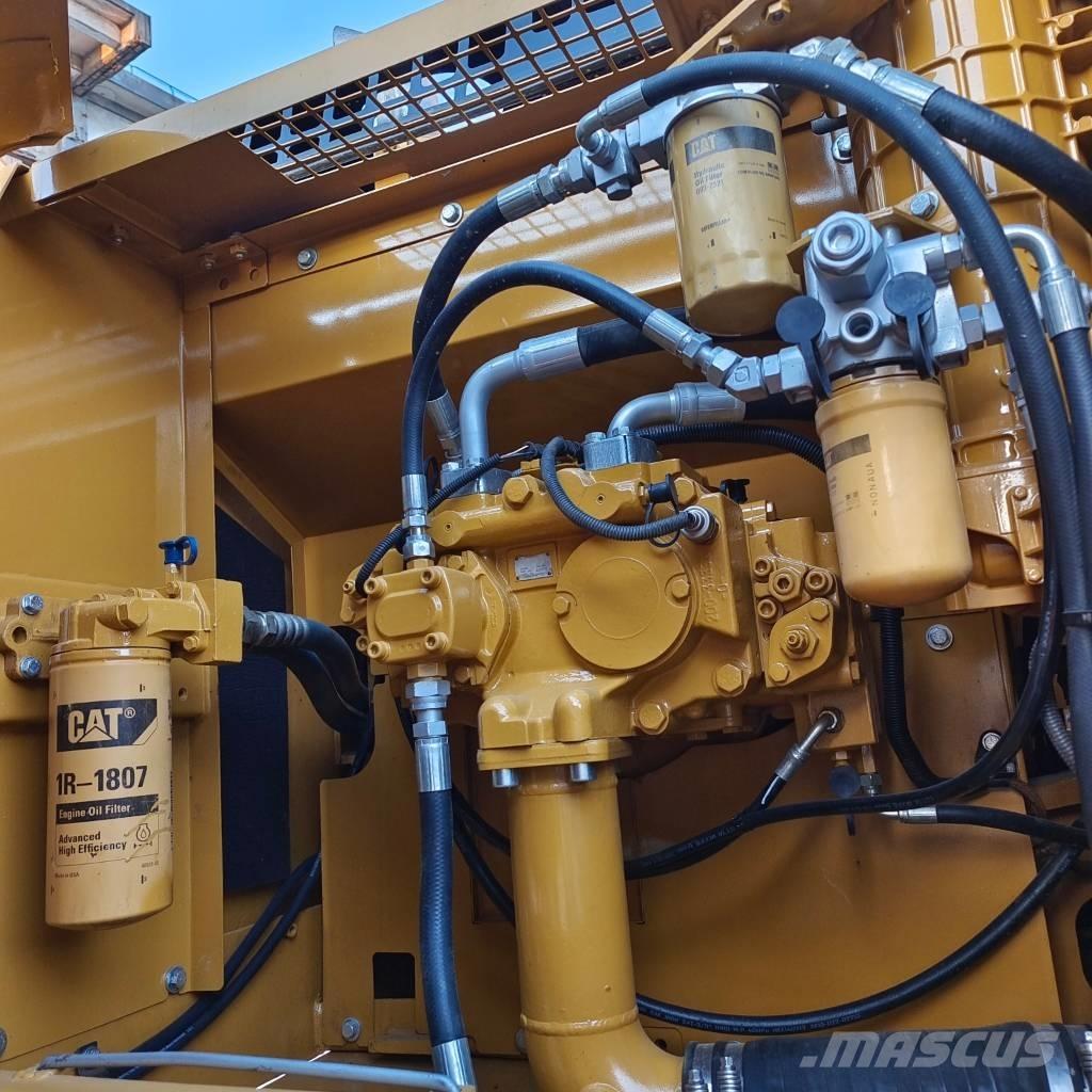 CAT 330 D Telakaivukoneet