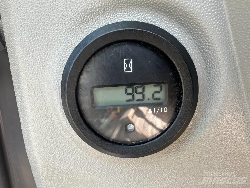 Volvo EC 230FL Telakaivukoneet