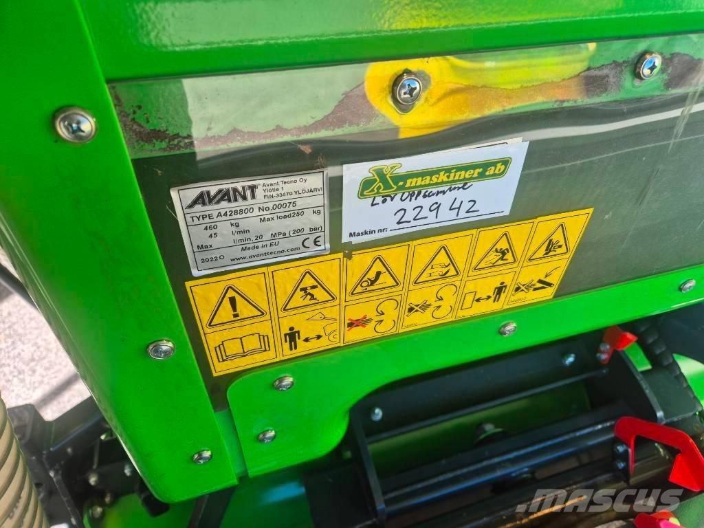 Avant Lövsug DEMO Liukuohjatut kuormaajat