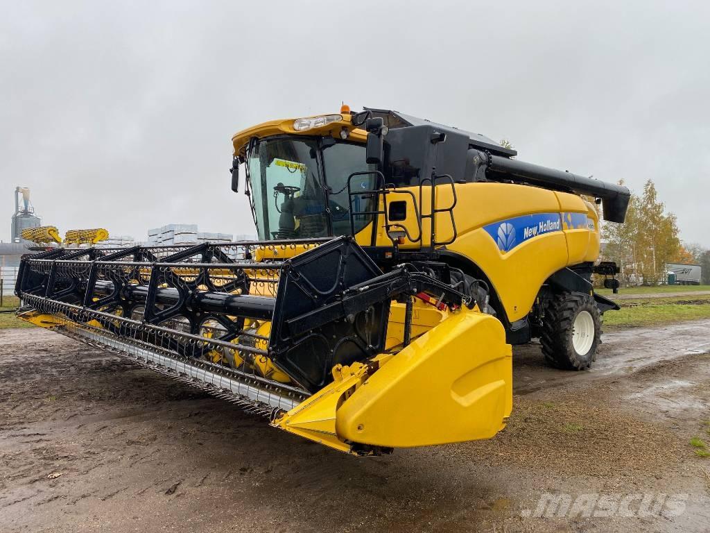 New Holland CX 8070 Leikkuupuimurit