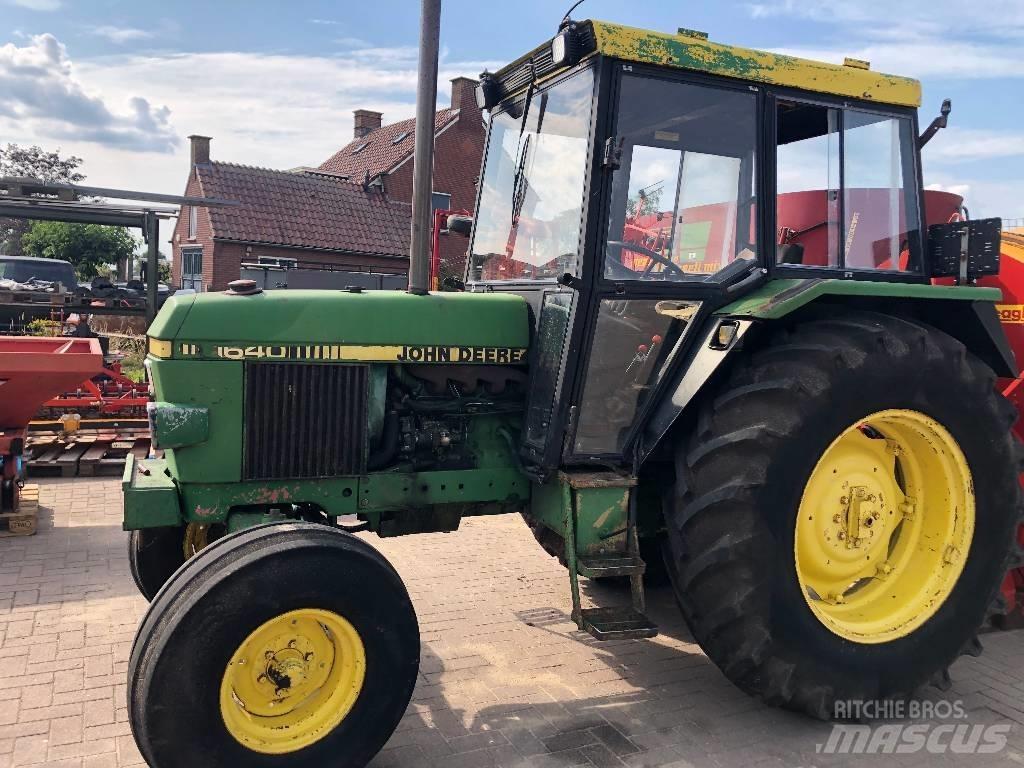 John Deere 1640 Traktorit