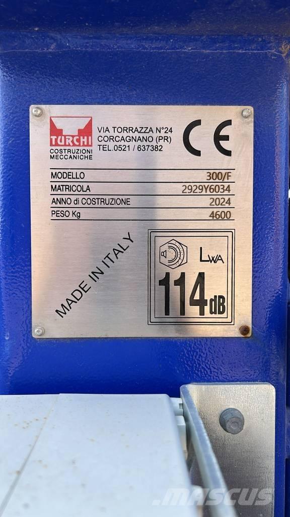  Turchi 300E Paalutuskoneet