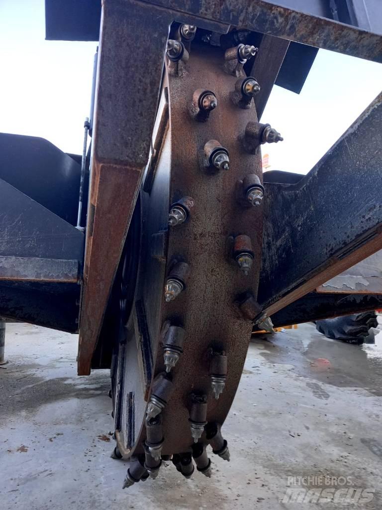 Bobcat WS 32 Ketjukaivurit