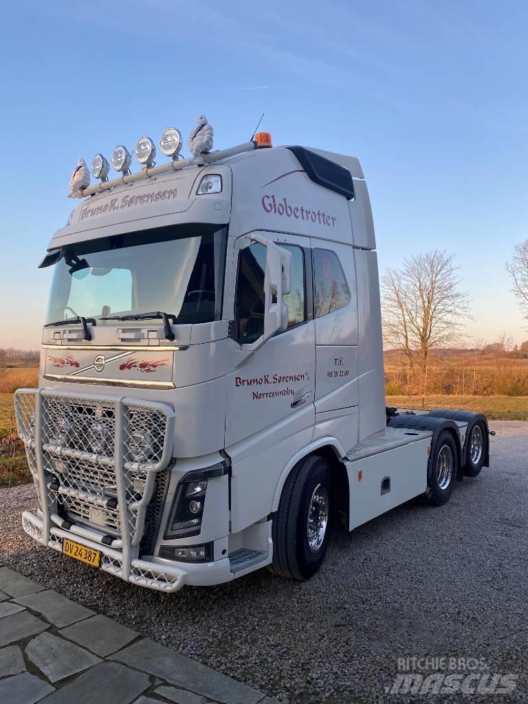 Volvo FH 16 550 Vetopöytäautot