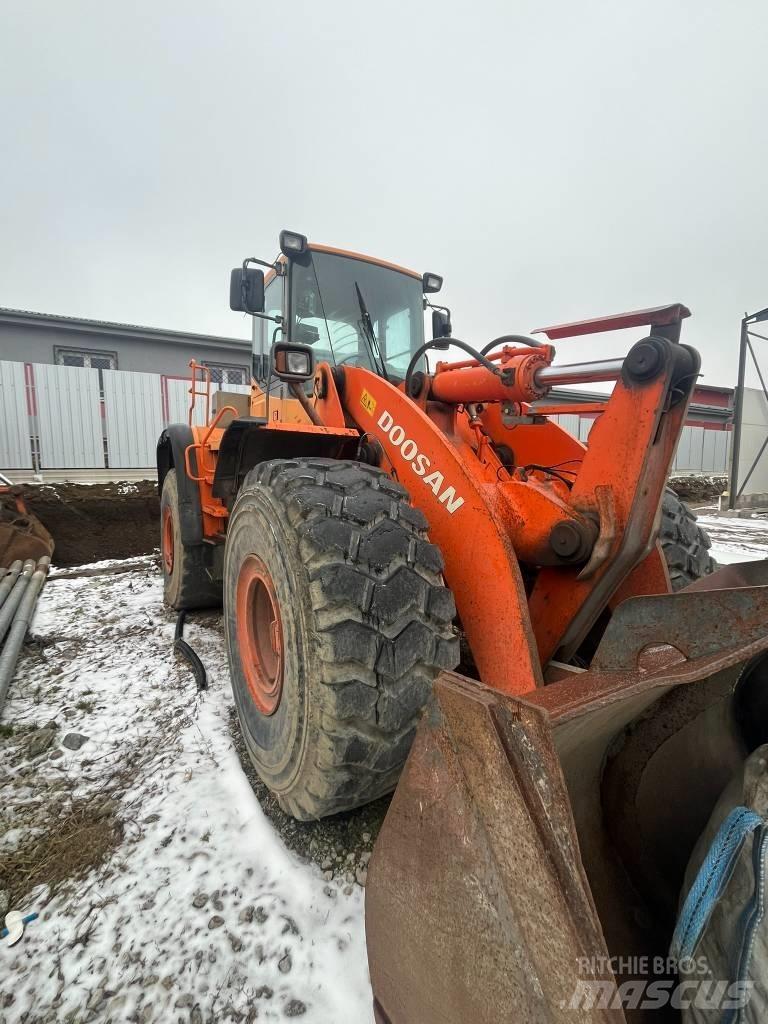 Doosan DL 400 Pyöräkuormaajat