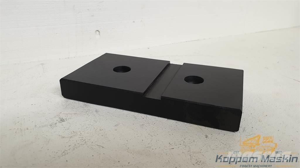 Ponsse P58874 Kuormatraktorinosturit
