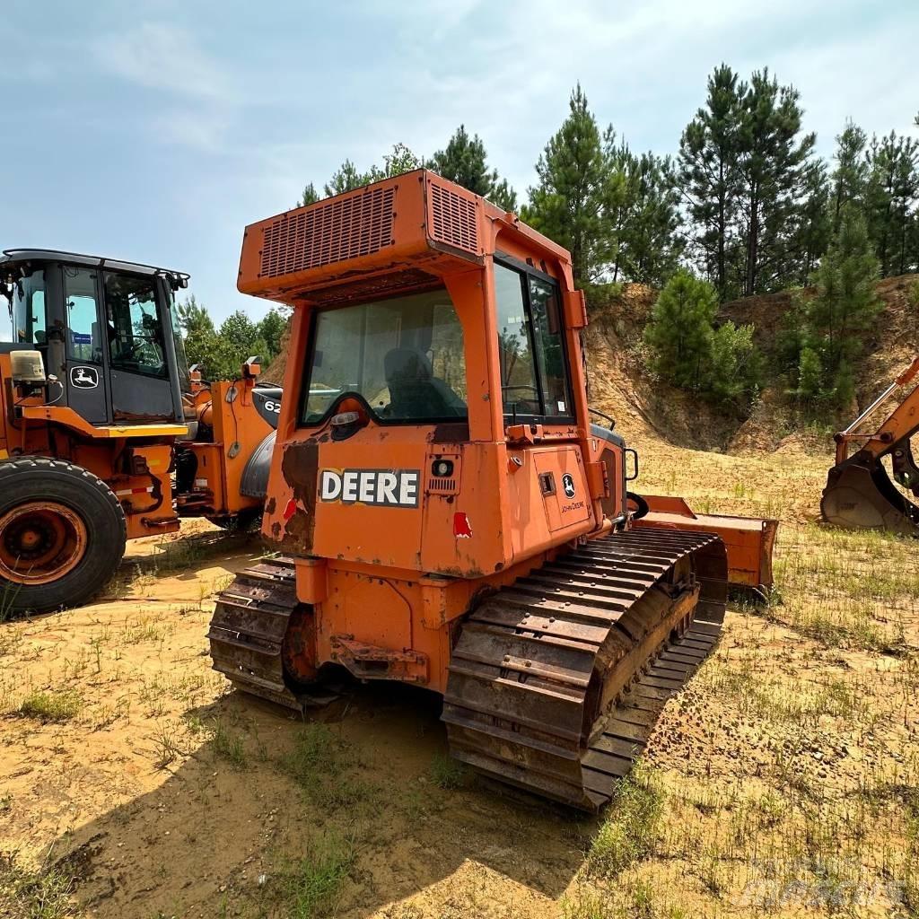 DEERE 450 HLGP Telaketjupuskutraktorit