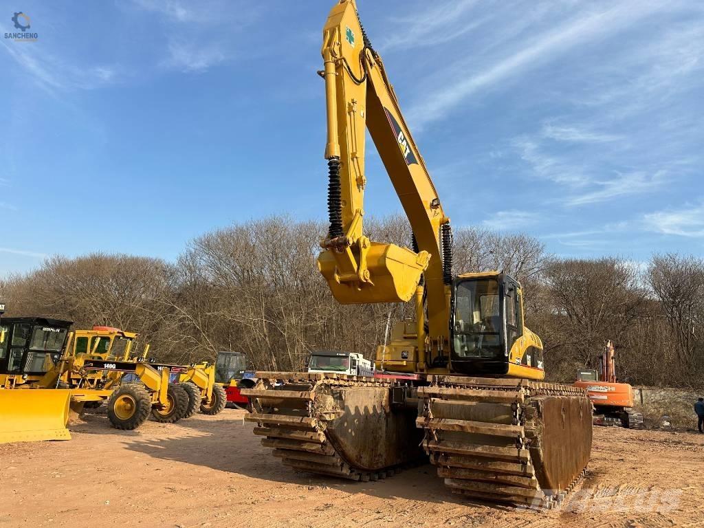 CAT 320 C L Amfibio-kaivinkoneet