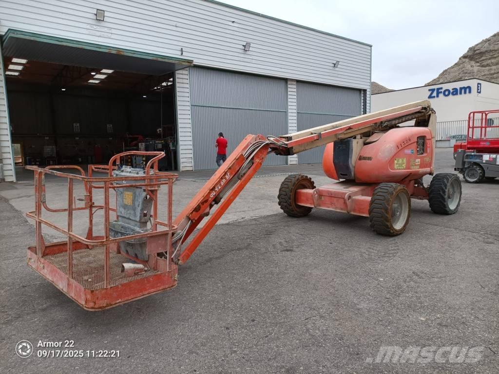JLG 600 AJ Kuukulkijat
