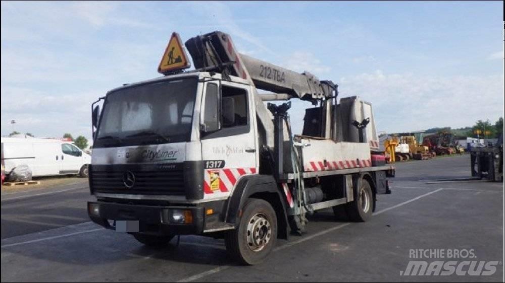 Mercedes-Benz LK/LN2 Nostolava-autot