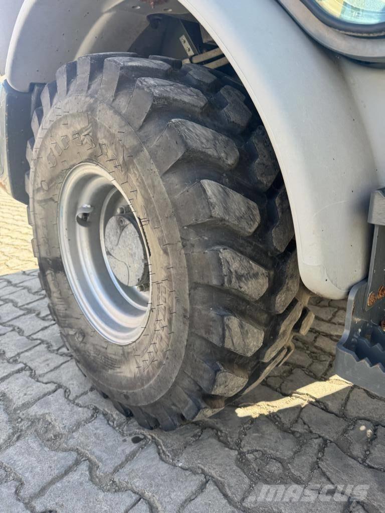 Kramer 8095 Pyöräkuormaajat