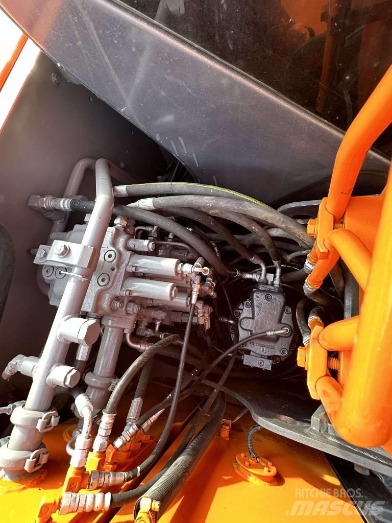 Hitachi ZX 70 Telakaivukoneet