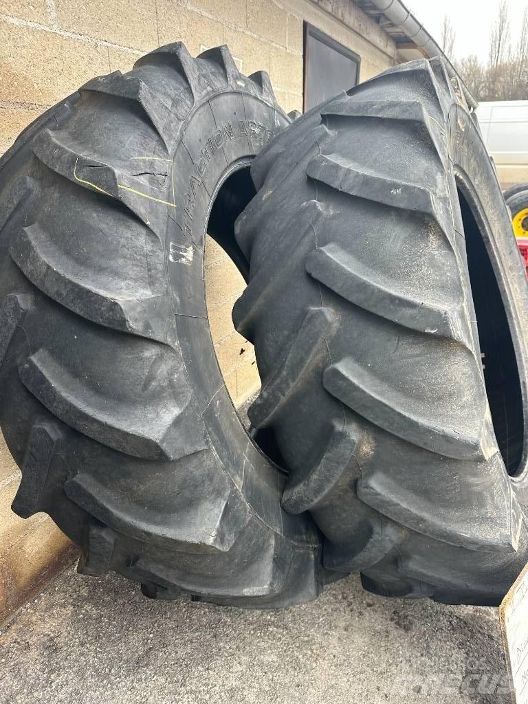 Barum 520/70R38 Renkaat ja vanteet