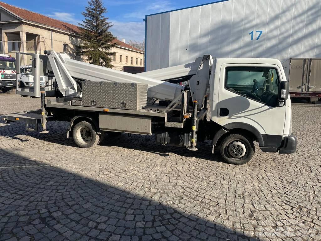 VERSALIFT VTX-240 Nostolava-autot