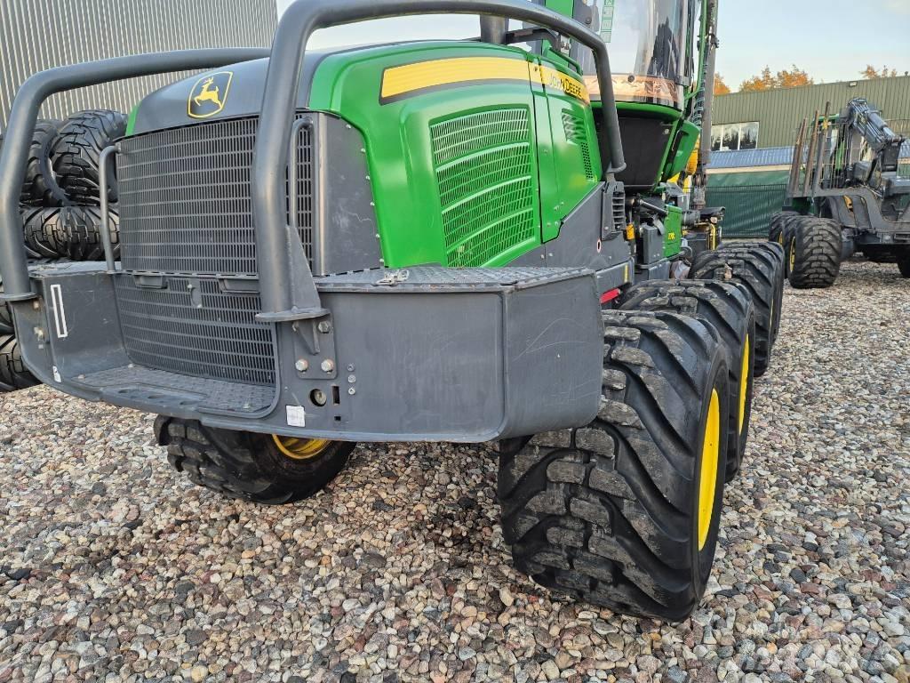 John Deere 1170 G Harvesterit
