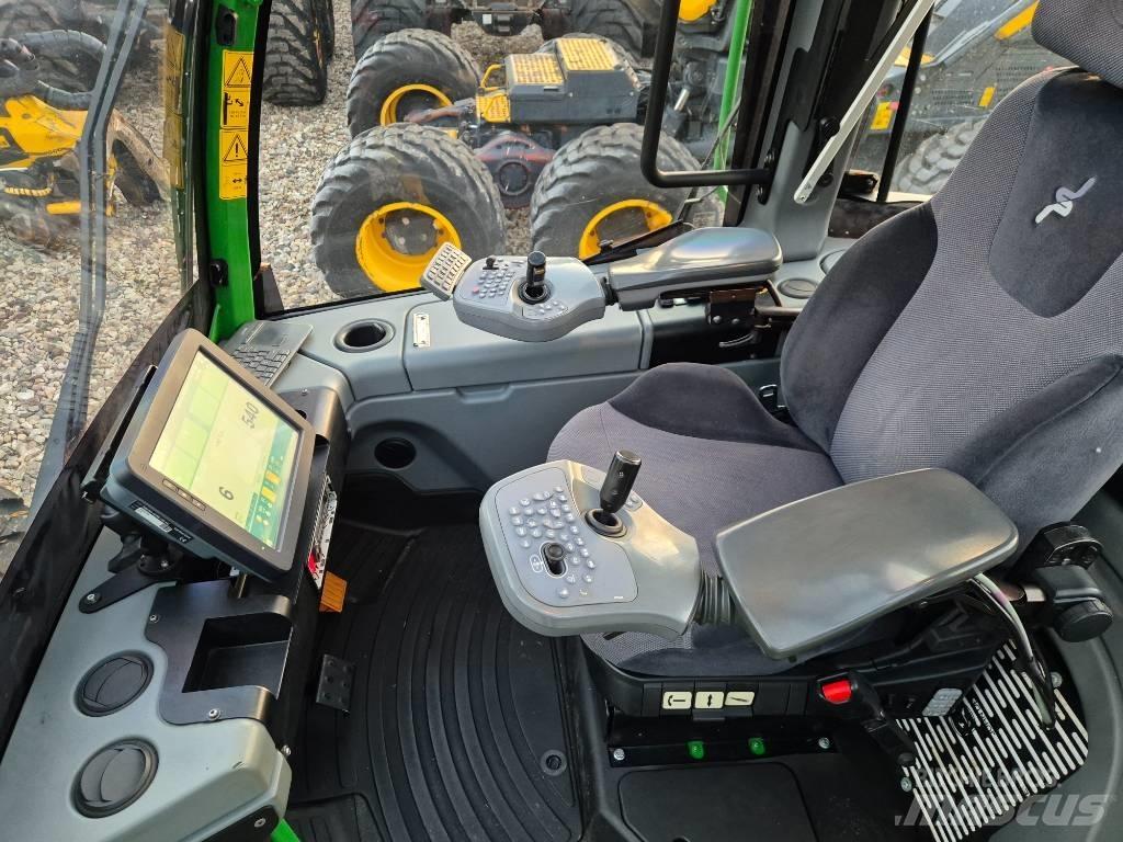 John Deere 1170 G Harvesterit