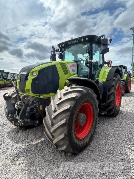 CLAAS AXION 870 Traktorit
