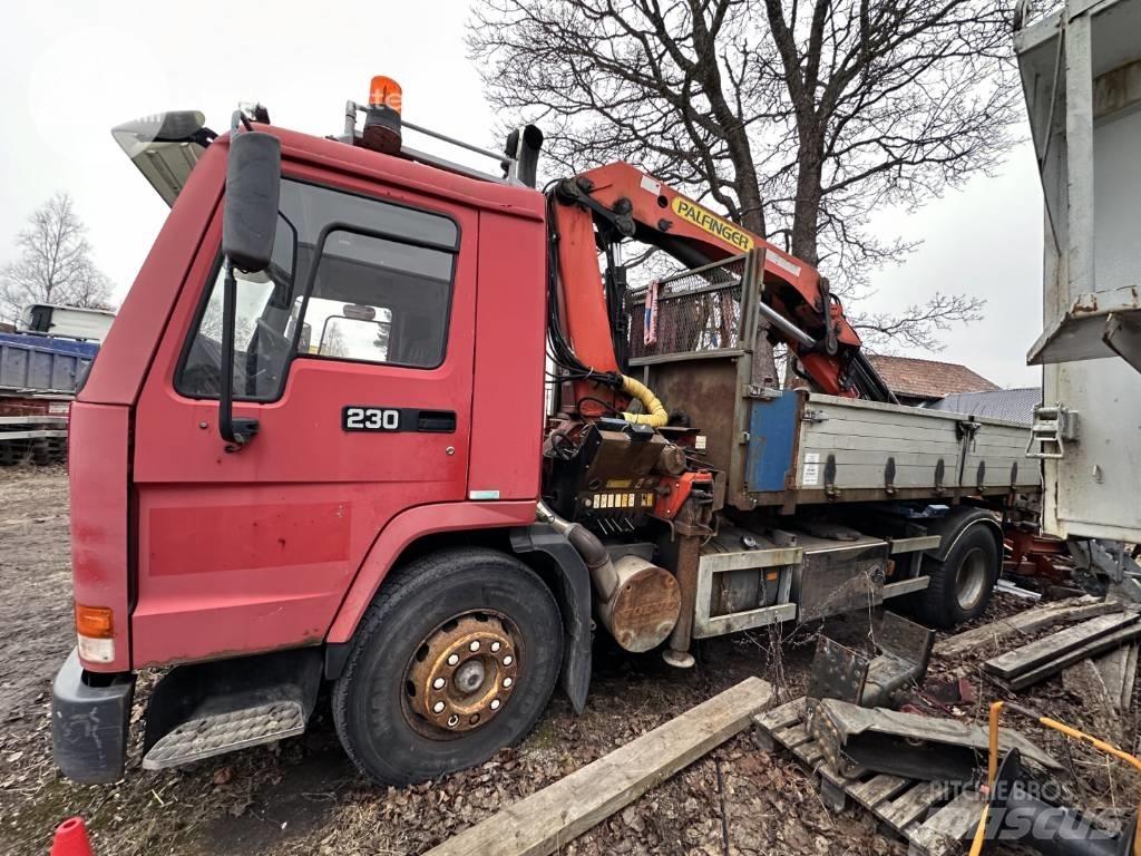 Volvo FL7 Nosturiautot