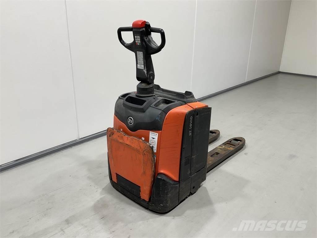 BT LPE200 Lavansiirtotrukit ajotasolla