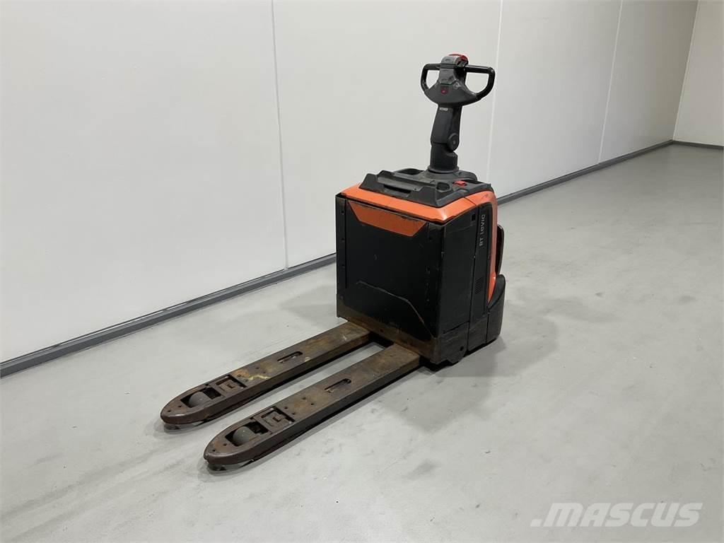BT LPE200 Lavansiirtotrukit ajotasolla