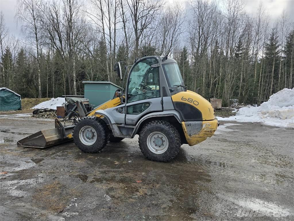 Kramer Allrad 680 Pyöräkuormaajat