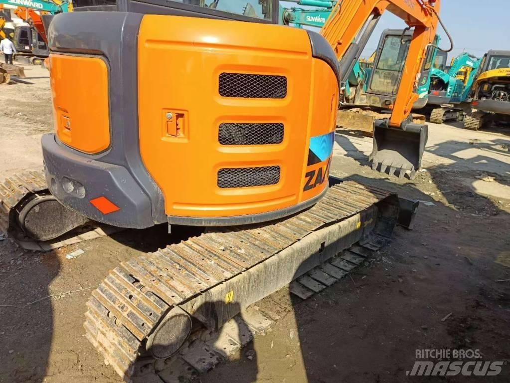 Hitachi ZX 55 Minikaivukoneet < 7t