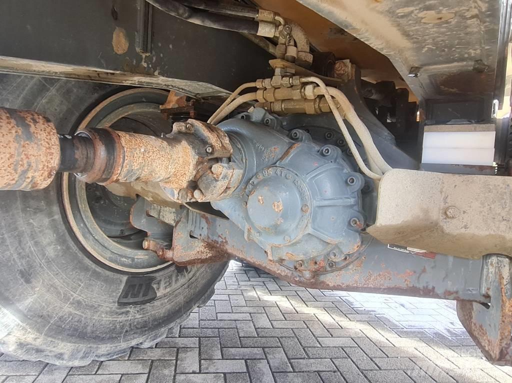 Liebherr TA 230 Dumpperit