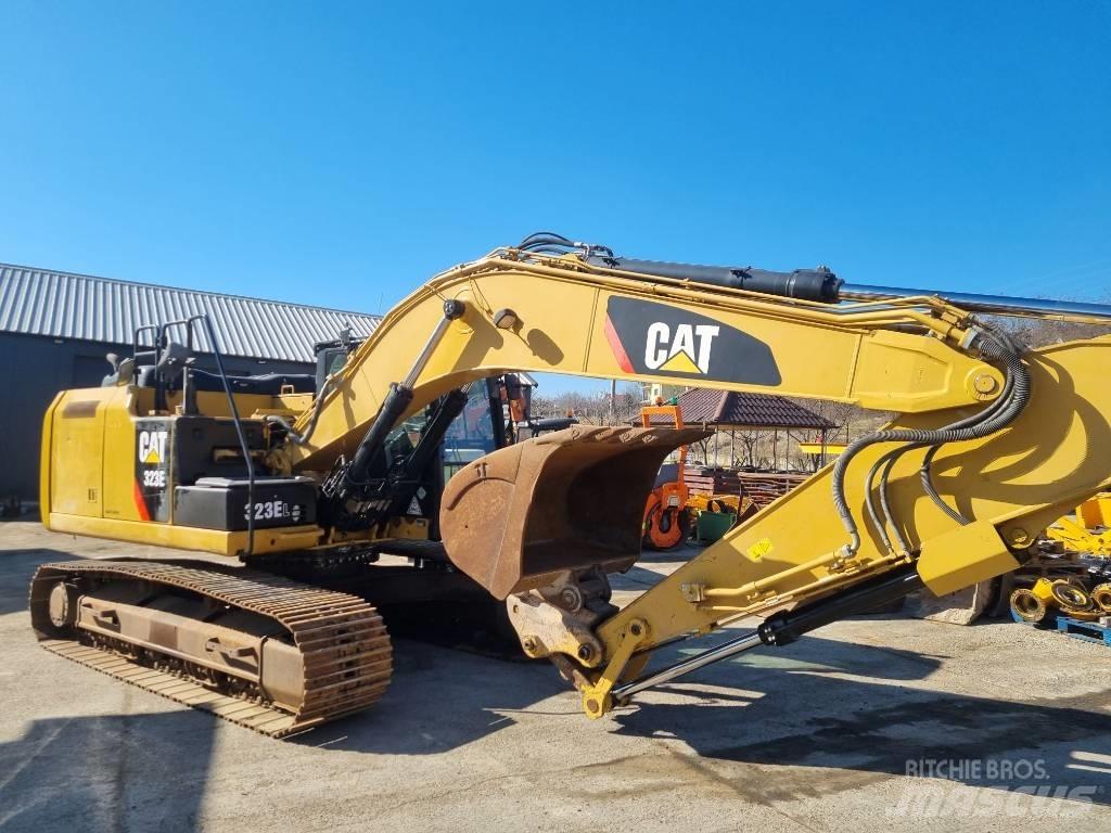CAT 323 EL Telakaivukoneet