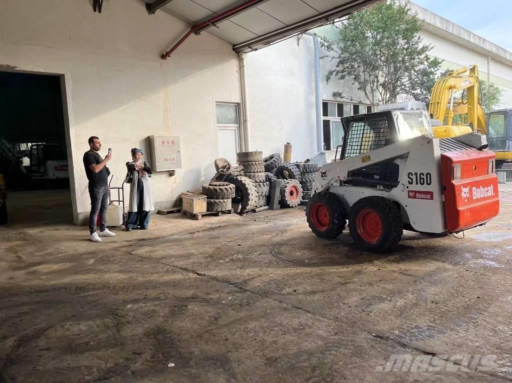 Bobcat S 160 Liukuohjatut kuormaajat