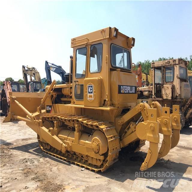 CAT D 6 D Telaketjupuskutraktorit
