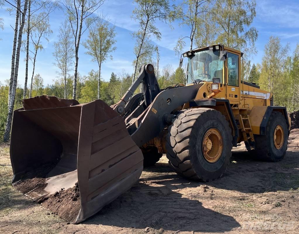 Volvo L 220 Pyöräkuormaajat