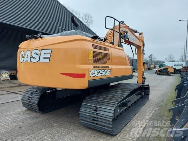 CASE CX250E Telakaivukoneet