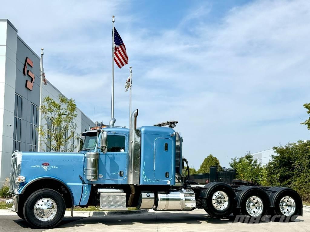 Peterbilt 389 Vetopöytäautot