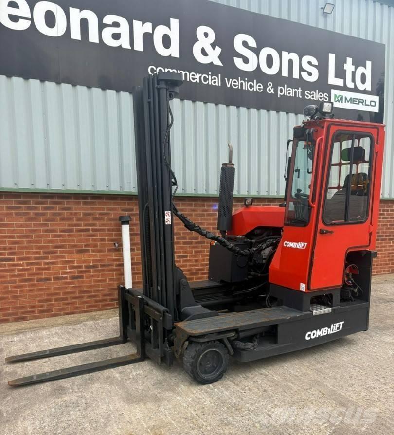 Combilift C 3000 Kylkitrukit