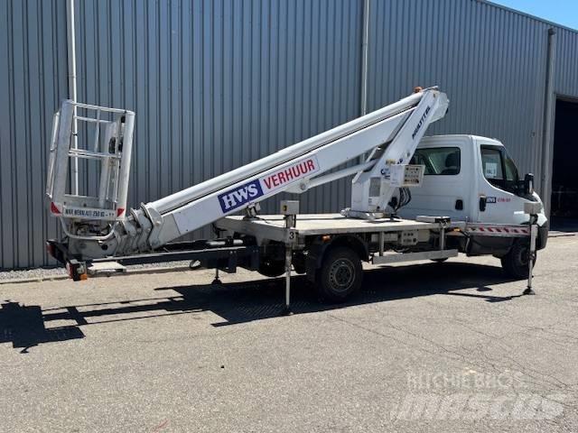 Multitel MT 240 Nostolava-autot