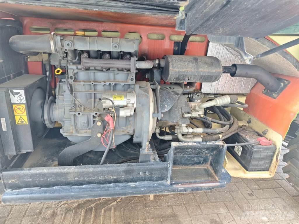 JLG 4394 RT Saksilavat